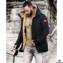 BEAT PARKA BLACK SUPREME JACKET